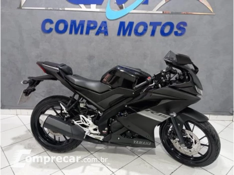 Yamaha R15 ABS - Street