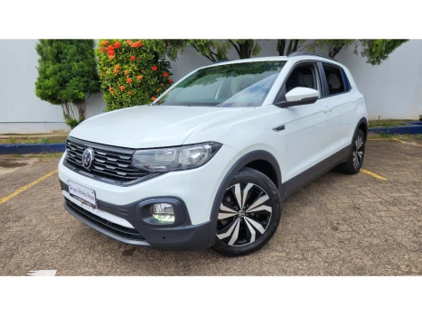 Volkswagen T-CROSS 1.0 200 TSI TOTAL FLEX COMFORTLINE AUTOMÁTICO 4 portas