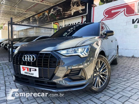 Audi Q3 Black Ed. 1.4 TFSI Flex/Black S-tron. 2 portas