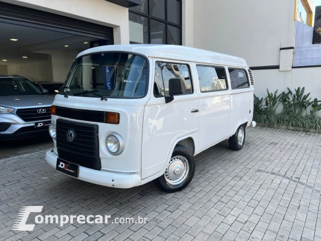 Volkswagen KOMBI 1.4 MI STD Lotação 8V 3 portas