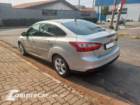 Focus 2.0 S Sedan 16V Flex 4P Powershift