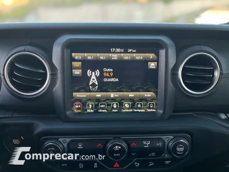 WRANGLER 2.0 TURBO GASOLINA SAHARA 4P 4X4 AT8