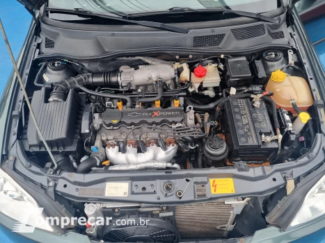 ASTRA 2.0 MPFI Advantage Sedan 8V