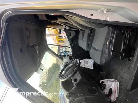 Master 2.3 16V 4P DCI DIESEL MINIBUS EXECUTIVE L3H2 16 LUGAR