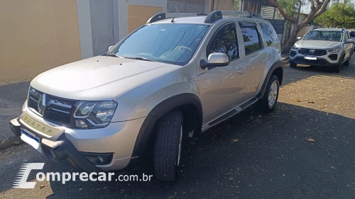 Renault DUSTER 2.0 Dynamique 4X2 16V 4 portas