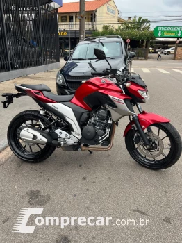 YAMAHA FZ25 FAZER