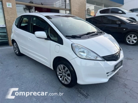Honda Fit DX 1.4 Flex 16V 5p Mec. 4 portas