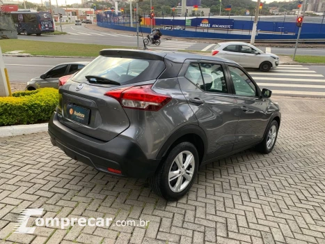 KICKS Active S 1.6 16V Flex Aut.
