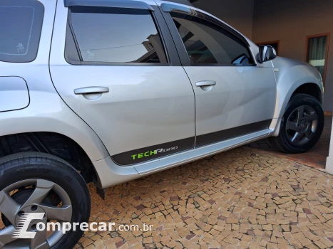 DUSTER 2.0 Tech Road 4X2 16V