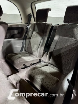ZAFIRA 2.0 MPFI Elegance 8V