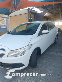 CHEVROLET Onix LT 1.0 4 portas
