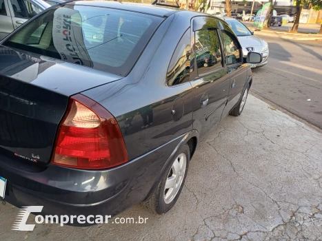 Corsa Sedan Premium 1.4