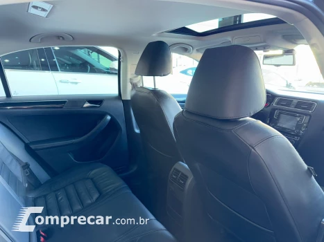 JETTA 2.0 TSI Highline 211cv