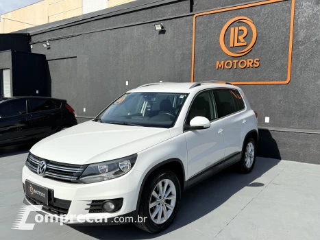 Volkswagen TIGUAN 2.0 TSI 16V Turbo 4 portas