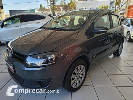 Volkswagen Fox 1.0 4P FLEX 4 portas