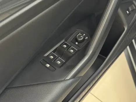 Jetta 2.0 4P 350 TSI GLI AUTOMÁTICO DSG