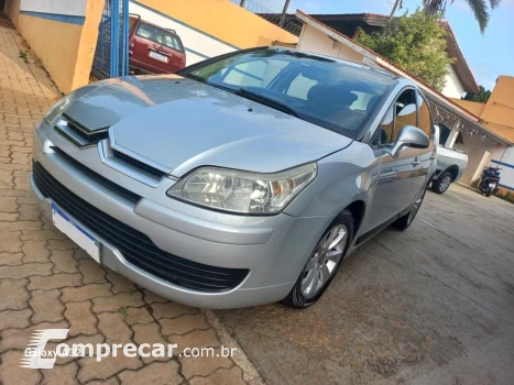 CITROEN C4 1.6 GLX 16V 4 portas