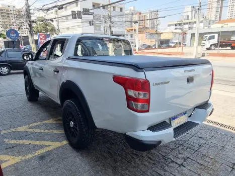 MITSUBISHI L200 TRITON 2.4 TURBO SPORT GL CD 4X4 2022