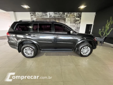 PAJERO 3.2 HPE 4X4 7 Lugares 16V Turbo Intercooler