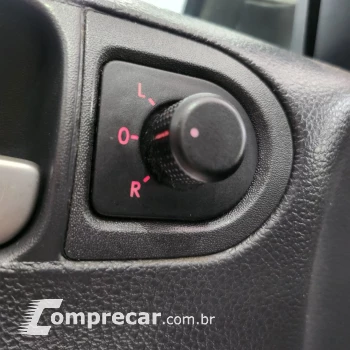 Volkswagen GOL 1.6 MI Comfortline 8V 4 portas