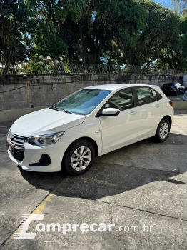 CHEVROLET ONIX 1.0 LT 4 portas