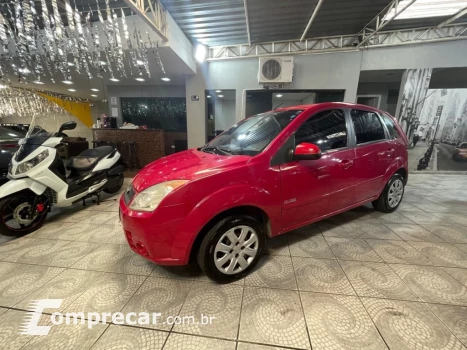 FORD FIESTA 1.0 MPI CLASS HATCH 8V FLEX 4P MANUAL 4 portas