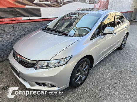 Honda CIVIC 1.8 EXS 16V 4 portas