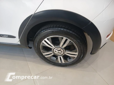 Cross UP 1.0 12V 4P TSI FLEX