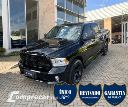 RAM CLASSIC LARAMIE NIGHT ED. 5.7 4X4 Aut. 4 portas