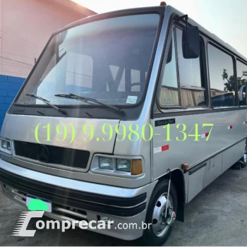 Mercedes-Benz MICROÔNIBUS Versão Única 2 portas