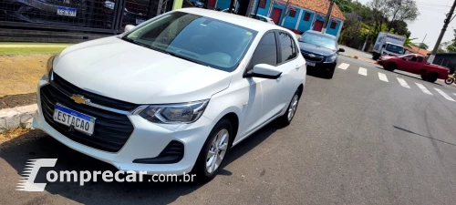 CHEVROLET ONIX 1.0 LT 4 portas