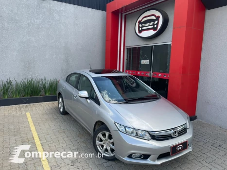 Honda CIVIC 1.8 EXS 16V 4 portas