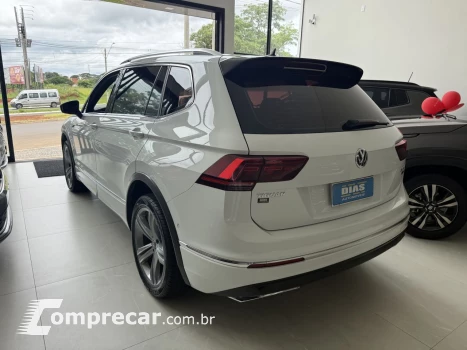 Tiguan 2.0 16V 4P FSI R-LINE TURBO AUTOMÁTICO