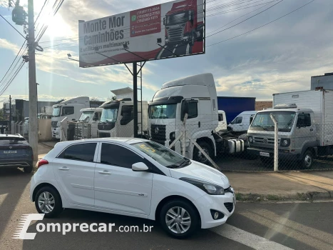 Hyundai HB20 1.0 12V Comfort Plus 4 portas