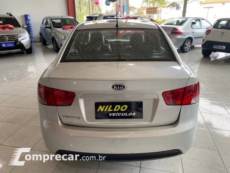 CERATO 1.6 EX2 Sedan 16V