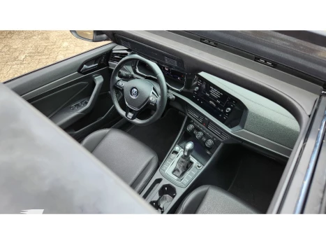 JETTA 1.4 250 TSI TOTAL FLEX R-LINE TIPTRONIC