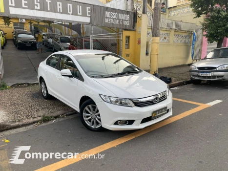 Honda Civic Sedan LXR 2.0 Flexone 16V Aut. 4p 4 portas