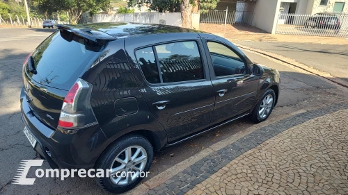 SANDERO 1.6 16V SCE GT Line