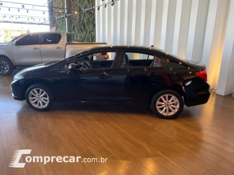 CIVIC - 1.8 LXS 16V 4P AUTOMÁTICO