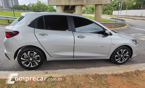 ONIX 1.0 Turbo Premier