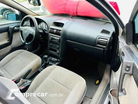 Astra Sedan 2.0 16V 4P ADVANTAGE