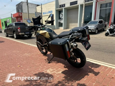 F800 GS ADVENTURE
