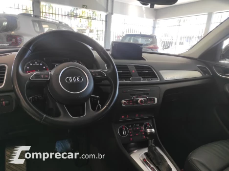 Q3 2.0 TFSI Ambiente Quattro