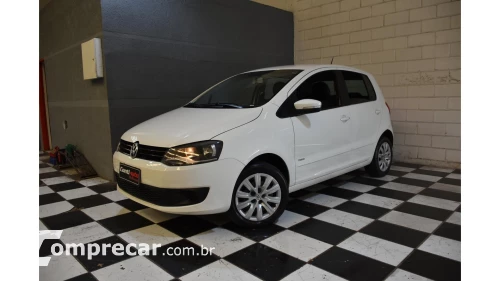 Volkswagen FOX - 1.0 MI 8V 4P MANUAL 4 portas