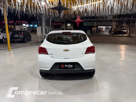 ONIX HATCH LT 1.0 8V FlexPower 5p Mec.