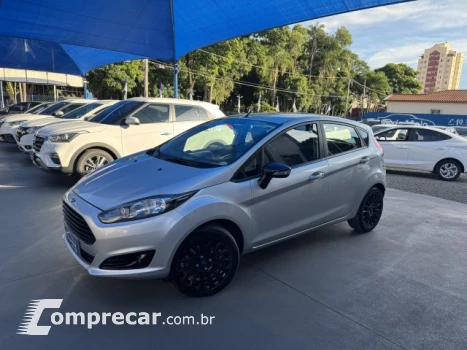 FORD FIESTA HATCH - 1.6 SEL HATCH 16V 4P MANUAL 4 portas