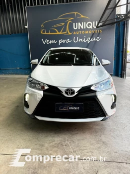 YARIS 1.5 16V XL