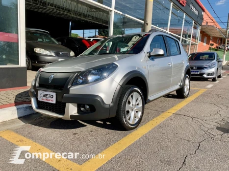 Renault SANDERO STEPWAY Hi-Flex 1.6 16V 5p 4 portas