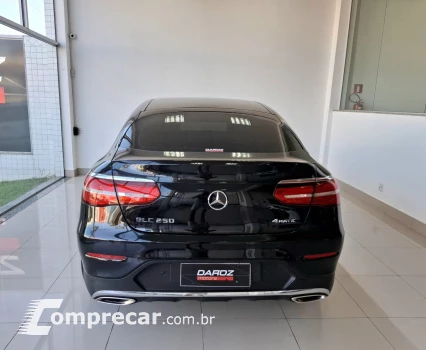 GLC 250 4MATIC CO 2.0 TB 16V Aut.