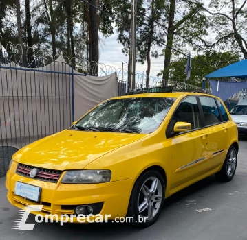 Fiat STILO 1.8 MPI Sporting 8V 4 portas
